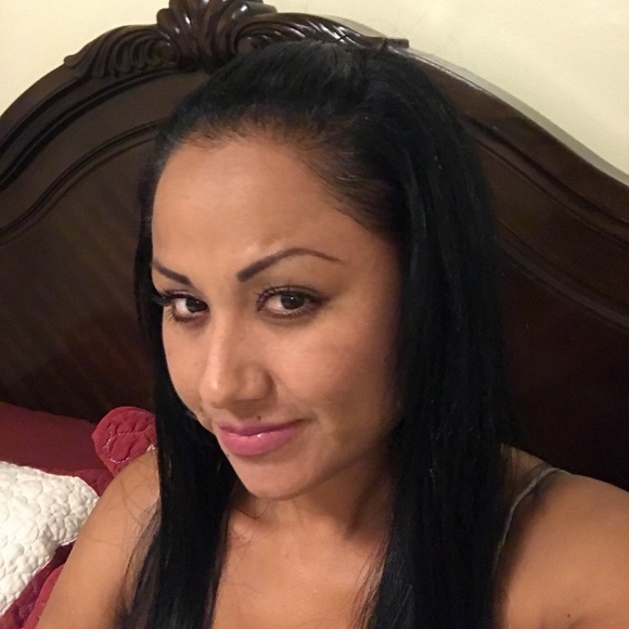 Meet your Posher, Jessica - Picture 1 of 1